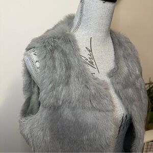 LaROK Luxe Genuine Rabbit Fur Vest – Gray, Size M